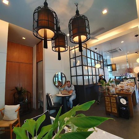 Bangtao Laguna Villa: Poolside Luxury with Smart TV Bang Tao Beach  Exterior photo